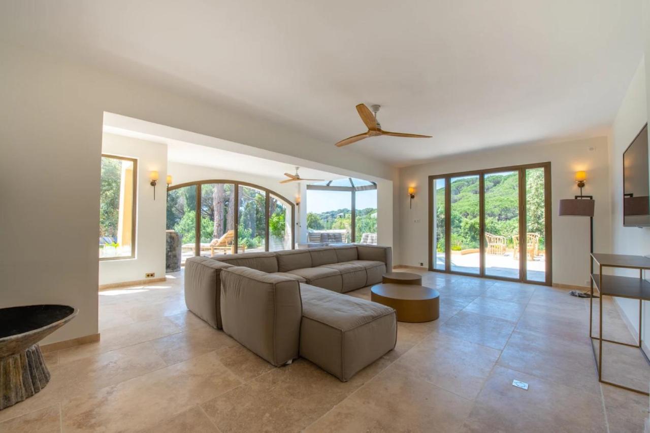 Casa vacanze Wonderful Views From Every Window Which Embrace The Whole Poets Gulf *